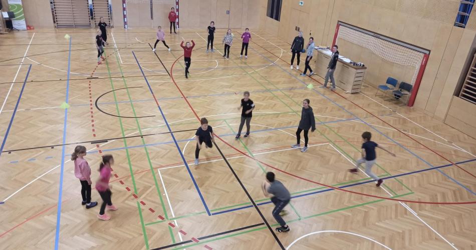 Völkerballturnier 2022 in der Sportmittelschule Imst
